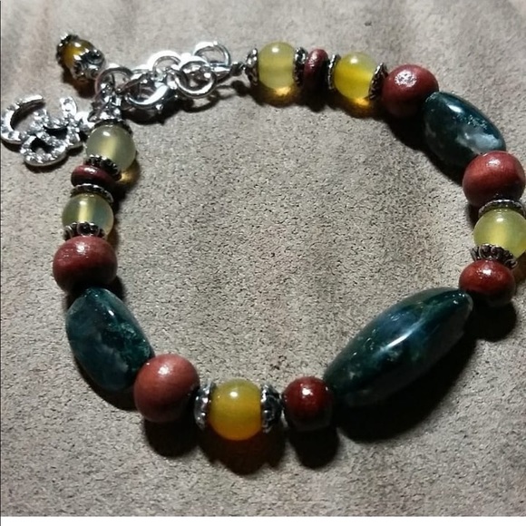 Hand made - Picture 2 of 5